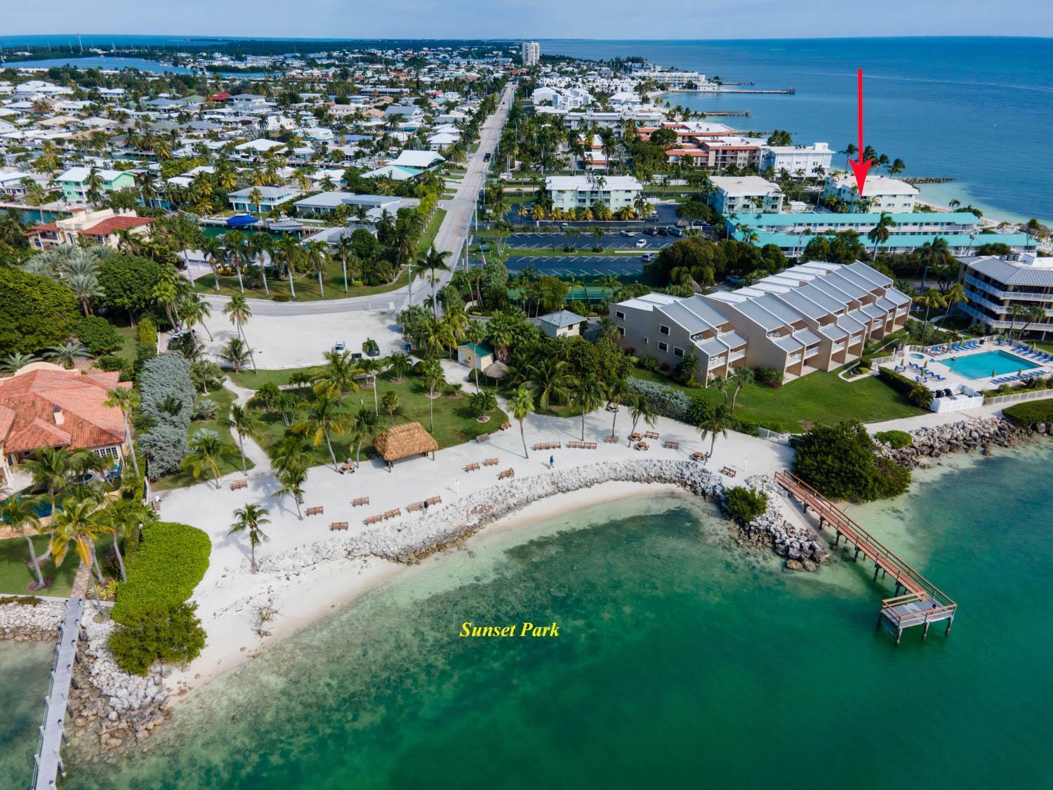 Florida Keys Sea Isle Condo Ocean Front Private Beach Key Colony Beach Exterior photo