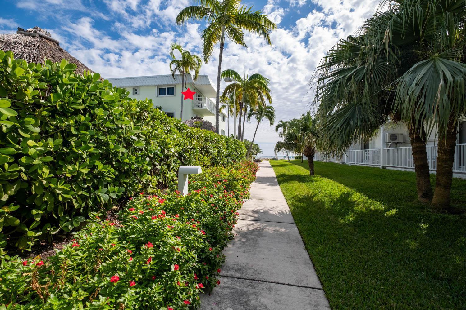 Florida Keys Sea Isle Condo Ocean Front Private Beach Key Colony Beach Exterior photo