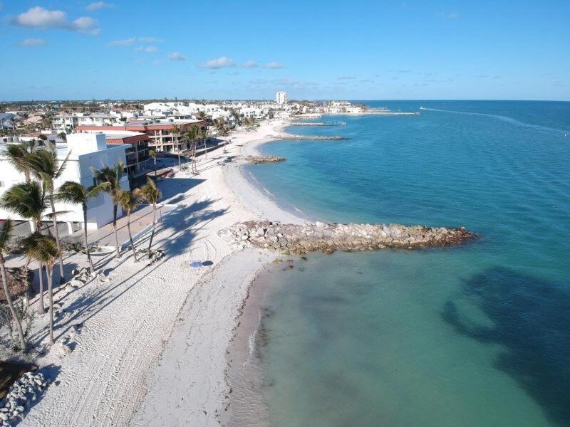 Florida Keys Sea Isle Condo Ocean Front Private Beach Key Colony Beach Exterior photo